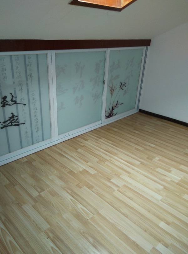 出售青青家园二期住房