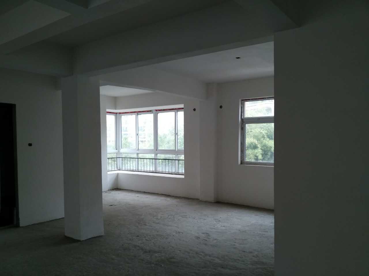 三丰鼎城小洋楼低价出售