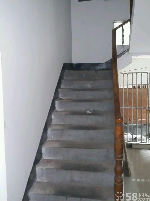 钱沟上坡二室1厅1卫私房优价出租