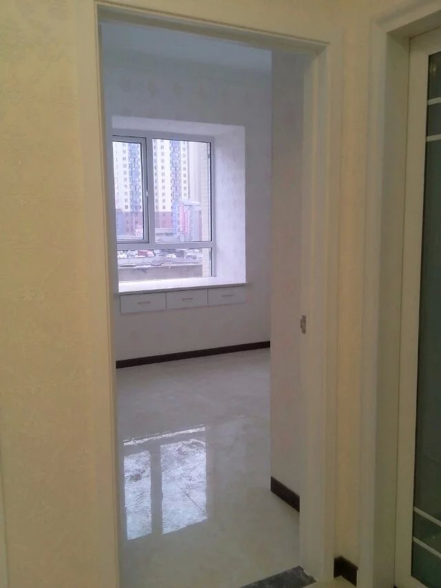 新一中正对面合和国际四期刚刚装修公寓楼