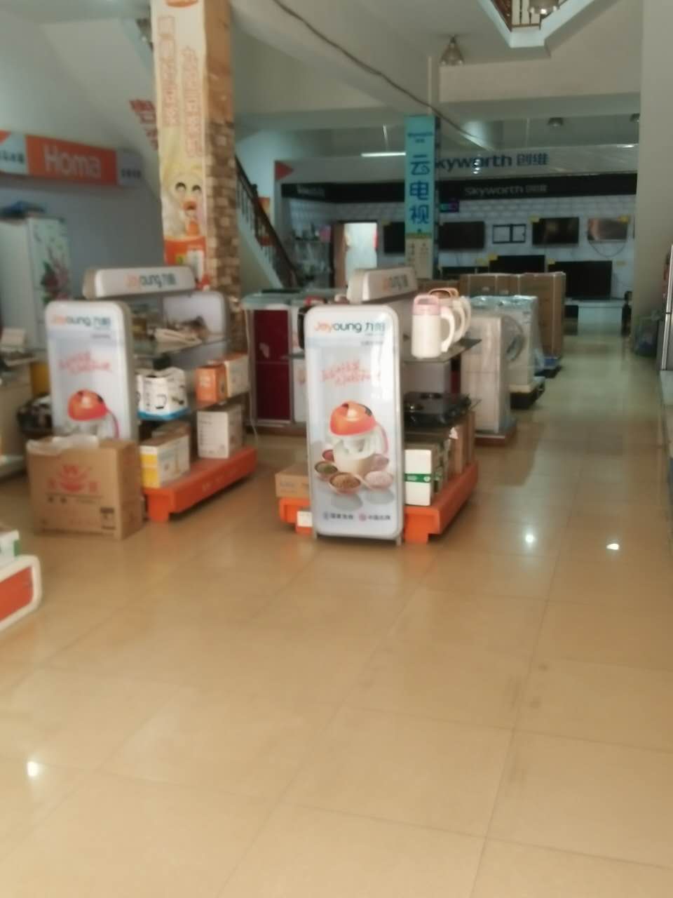 个人自建门面房纯土地占有面积400平方有多总共有三层楼