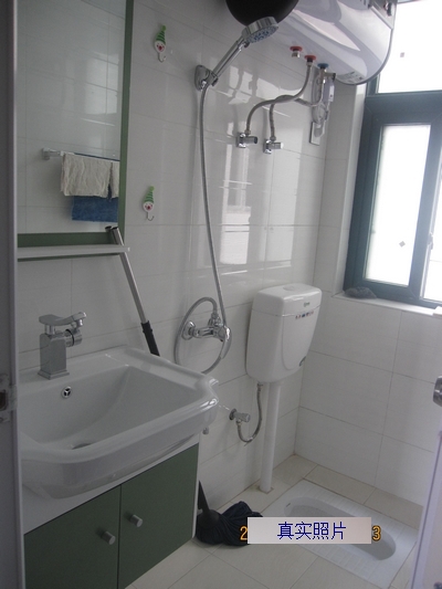 仙桃中学（沔中）北门聚博苑小区