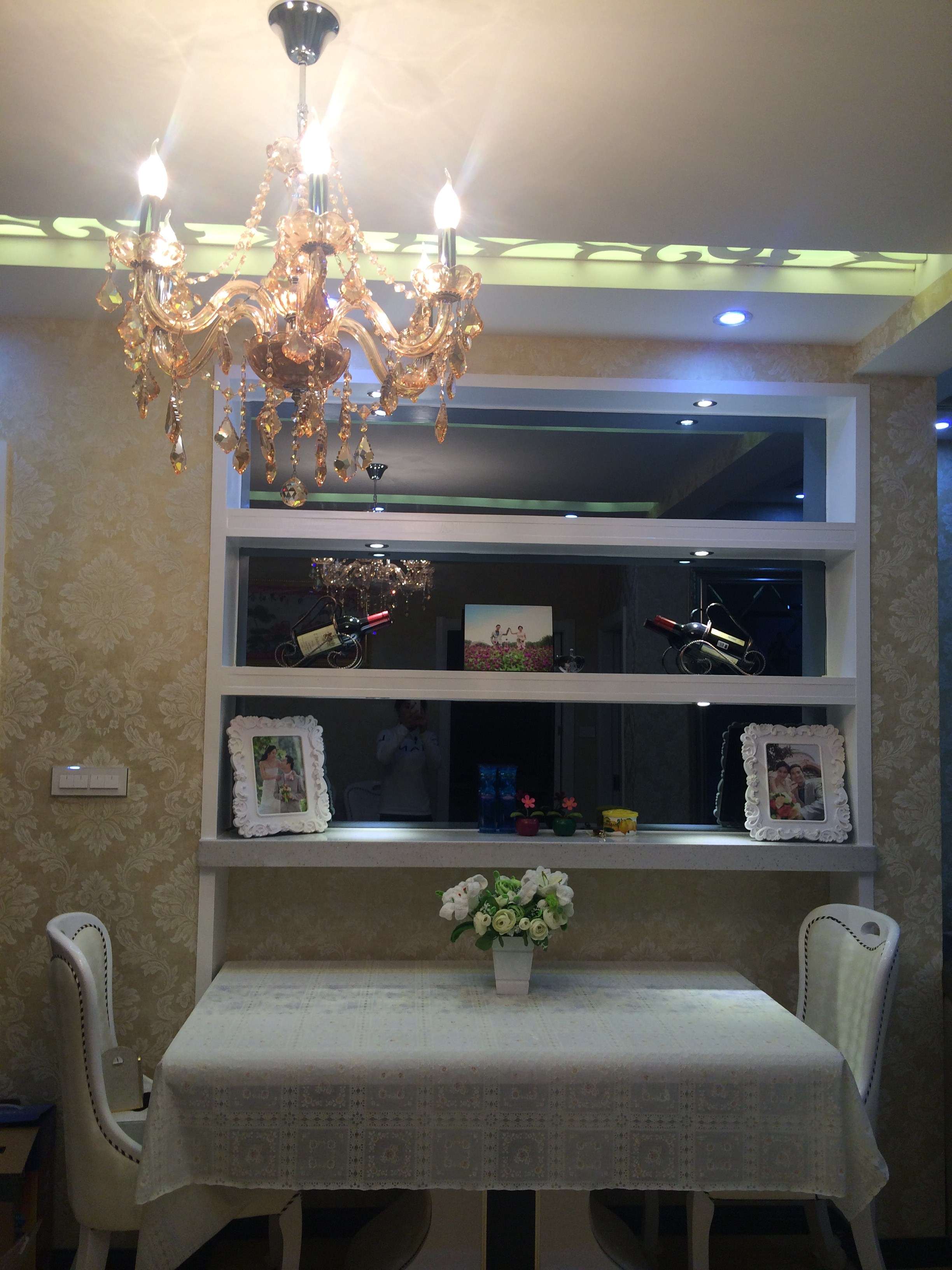 中央华府 精装房拎包入住