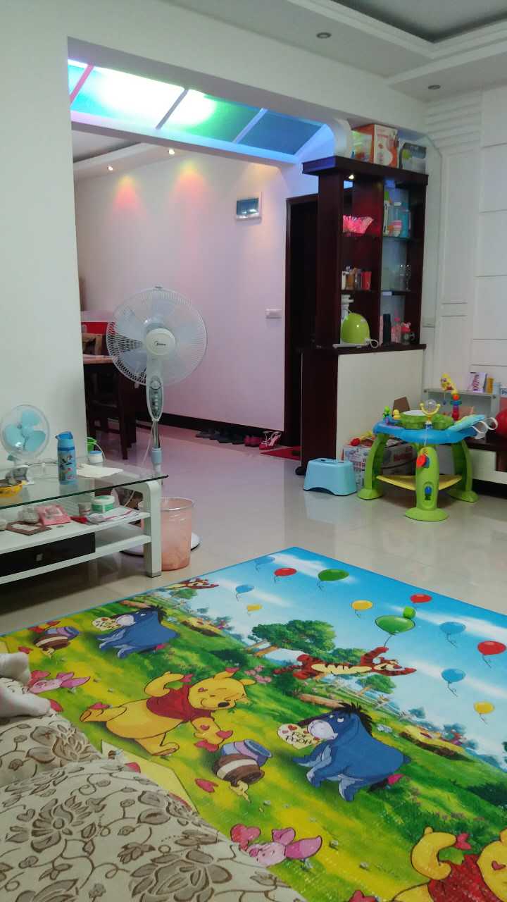 笆篓湾社区、 房，交通便利、设施齐全