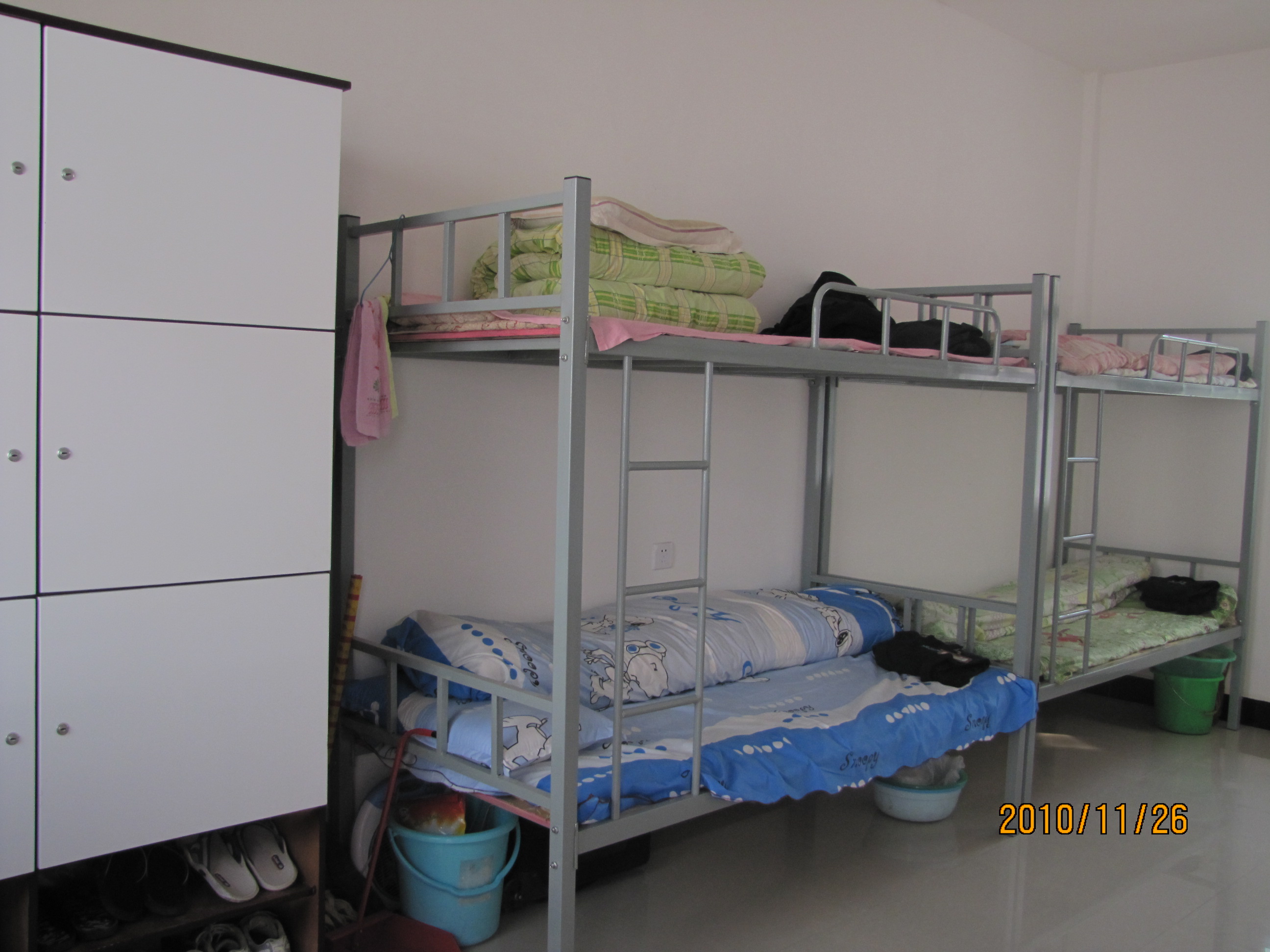 叶王路二层楼厂房出租，面积20000平米