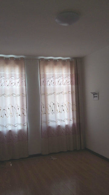 钱沟电器市场有一栋四层楼房出租(含商铺和住宅)