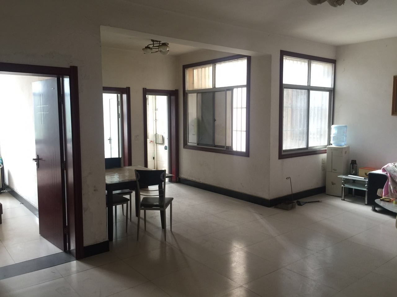 干河西桥凤凰小区，南北通透，精装修， 房