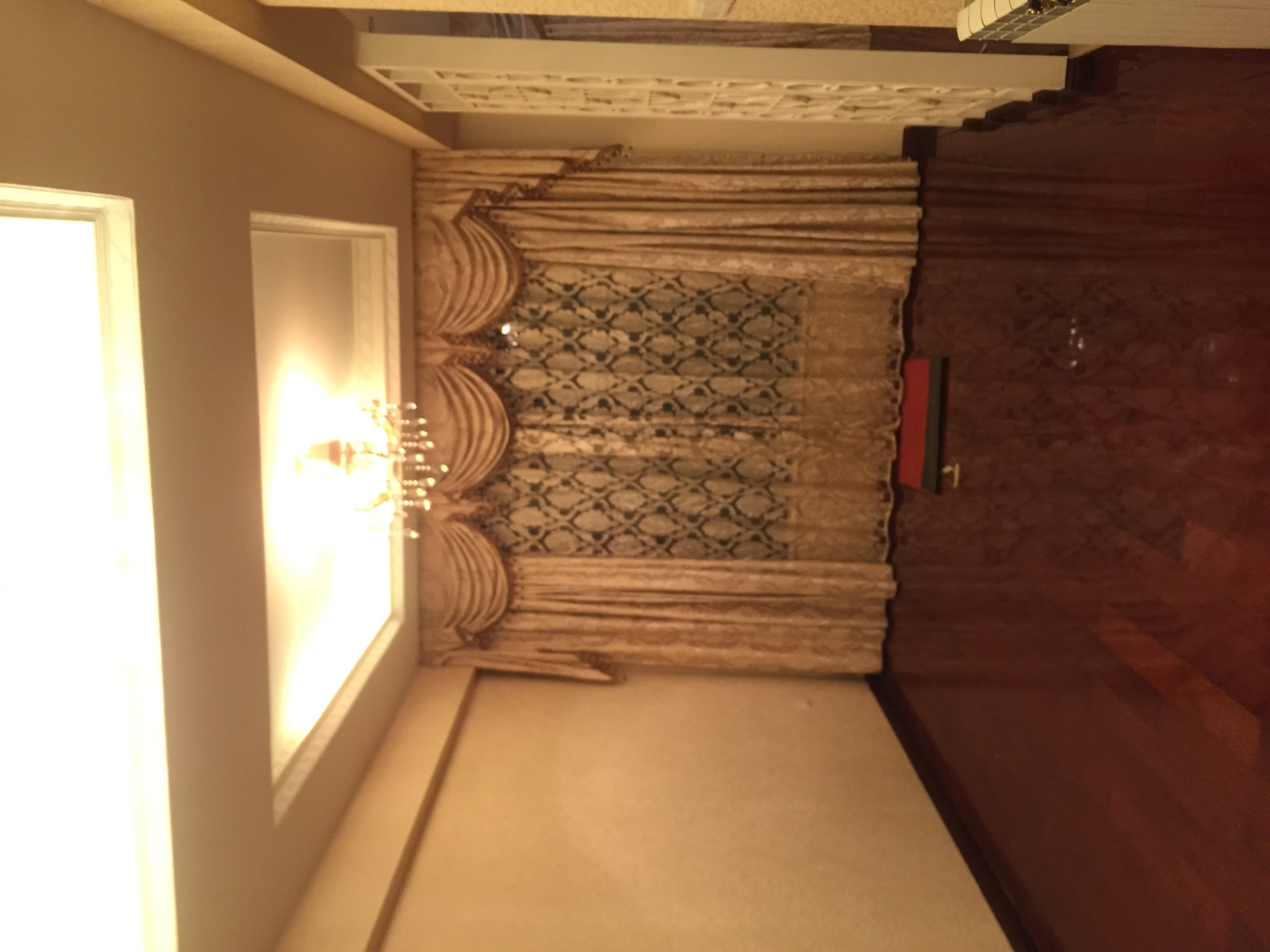 德政金园4室2厅2013豪装急售