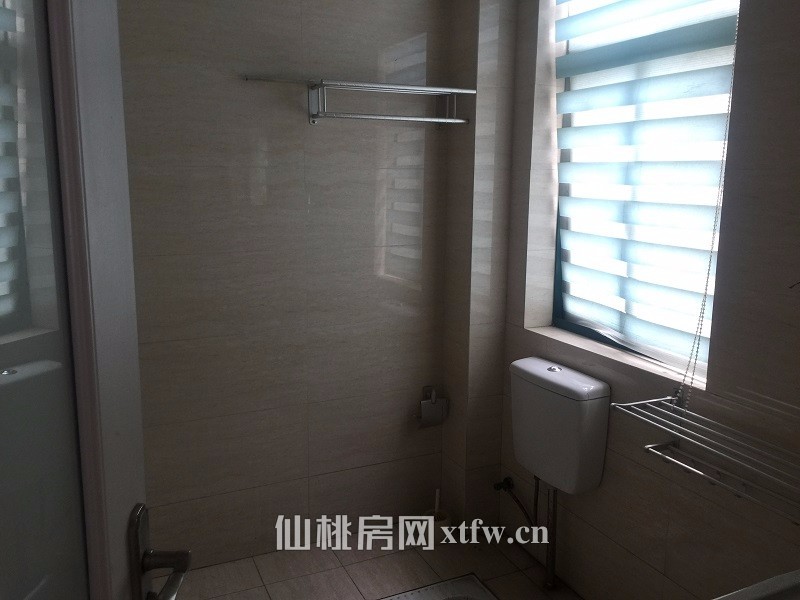 时代广场2室2厅写字楼