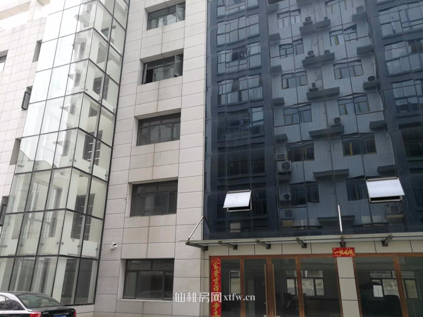 新生街 、四中附近电梯办公楼2-3层整体出售