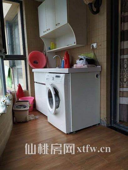 御台公馆电梯中层精装3房满五无过户费