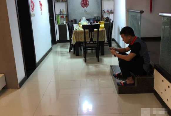 青青家园精装现房，两证齐全满5年！