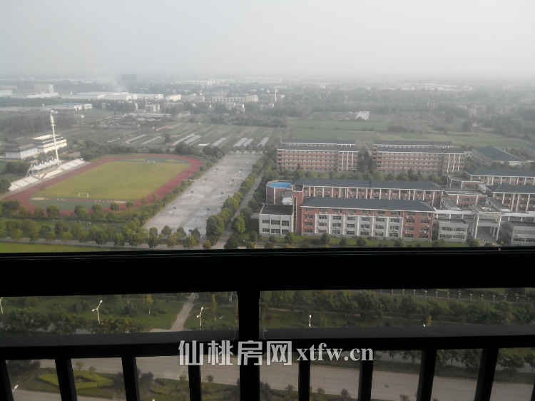 仙桃一中对面有房屋出租