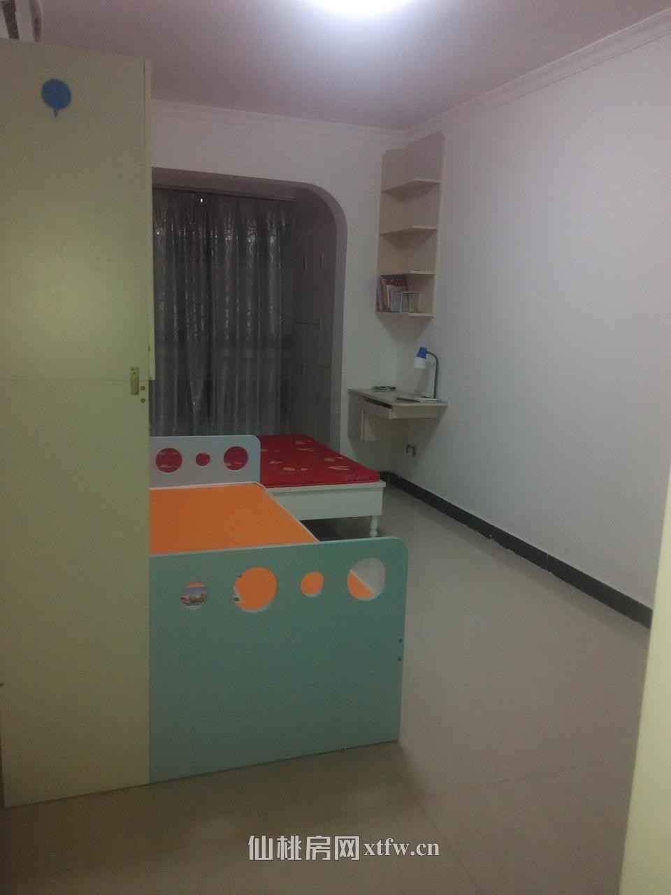 一中新冠漫城林语