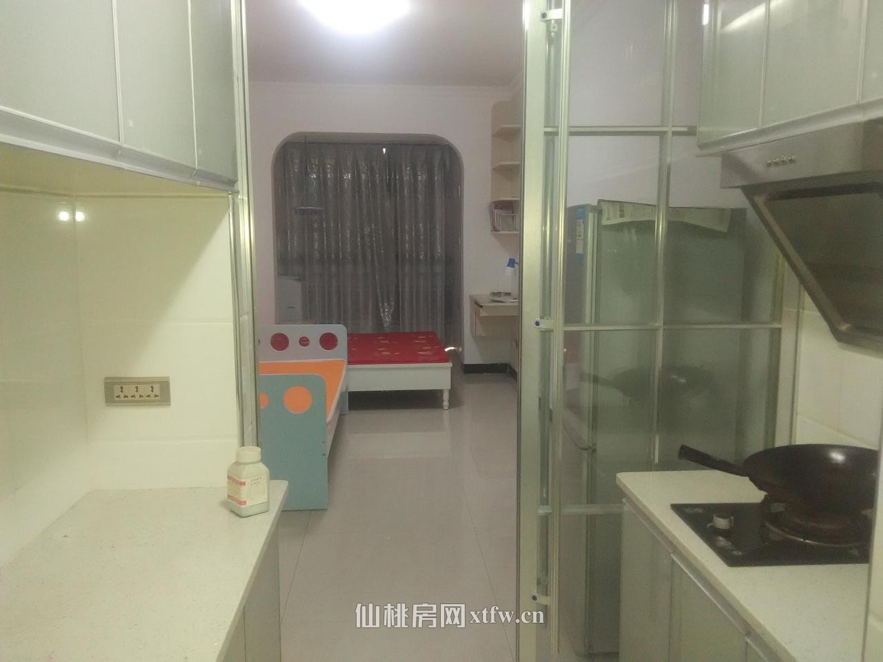 一中新冠漫城林语