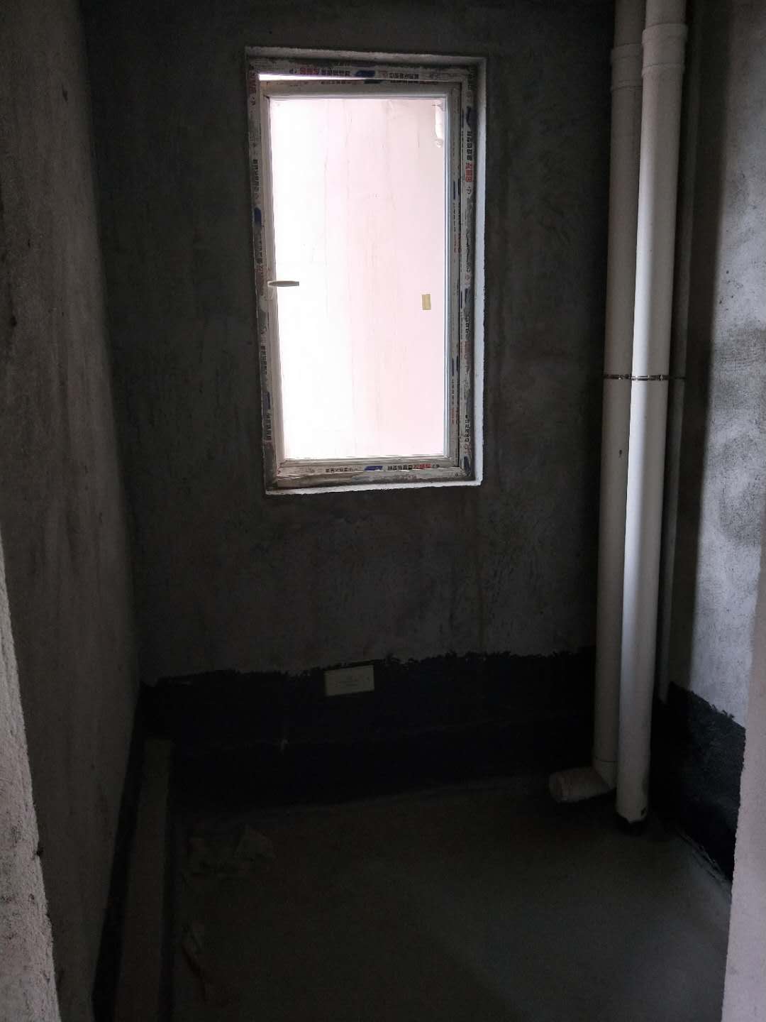 紫金城小三房，价格优！