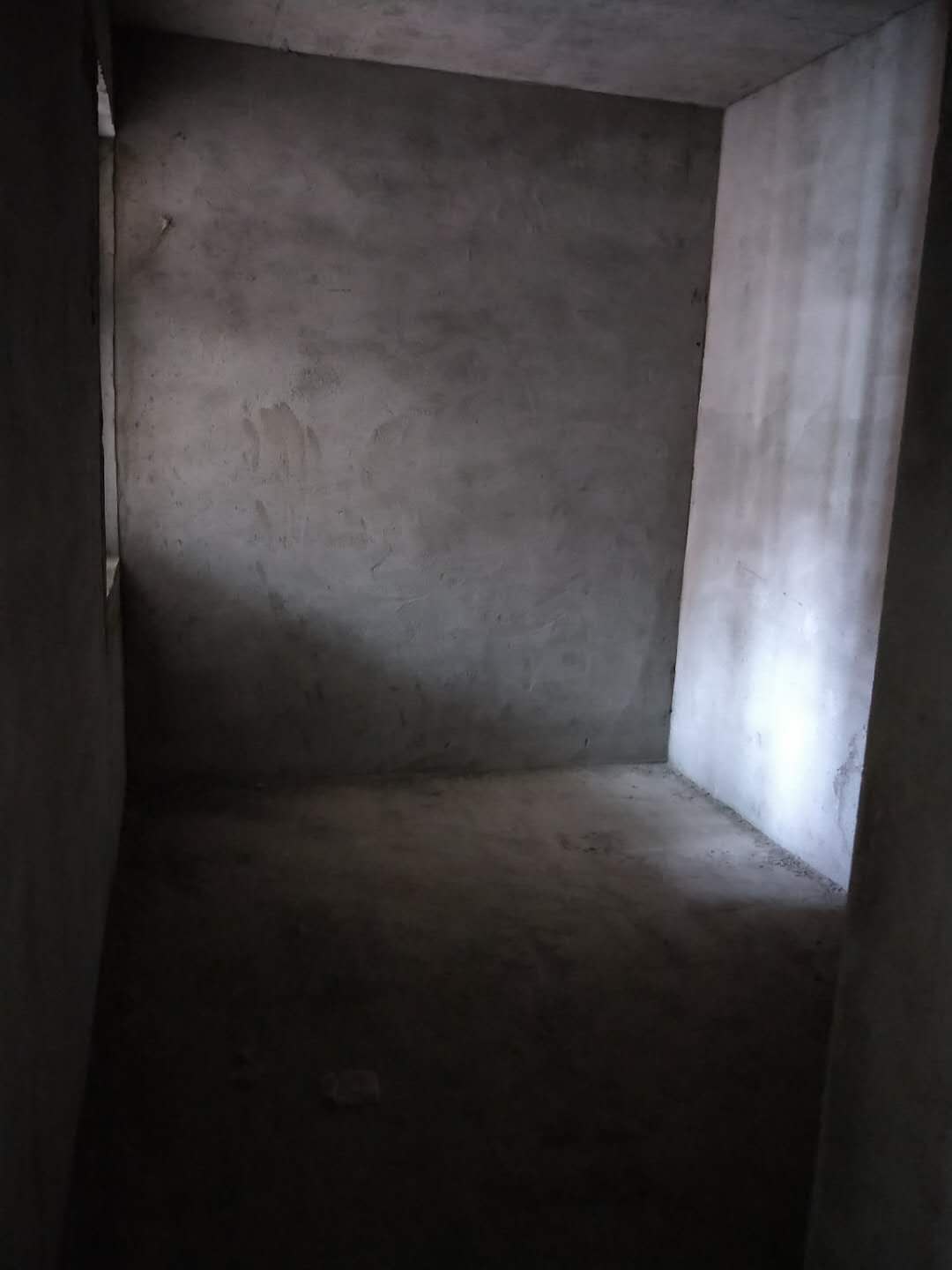 紫金城小三房，价格优！