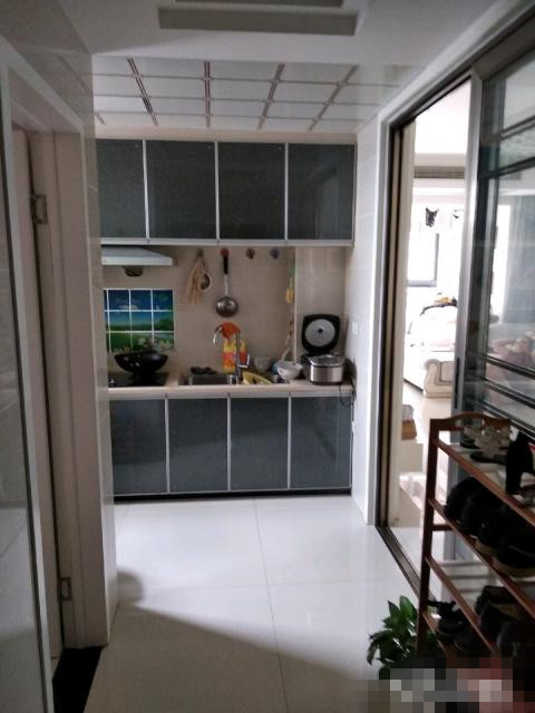 圣淘沙精装房，两证齐全，可随时过户！