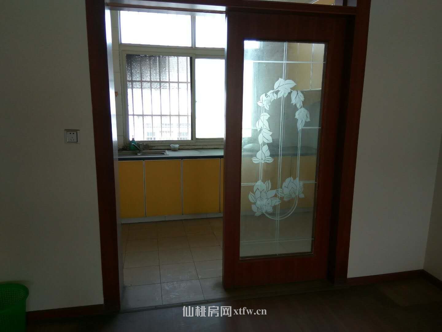 实验  房德美花园132个平方