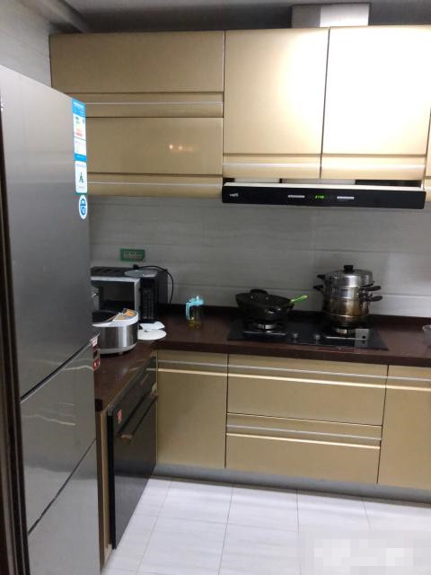 锦绣江山精装现房，全屋品牌装修，两证满2！