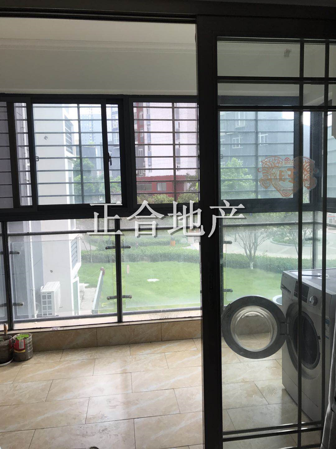 福星城装修现房，业主诚意出售，两证齐全满2，出手要快哦！