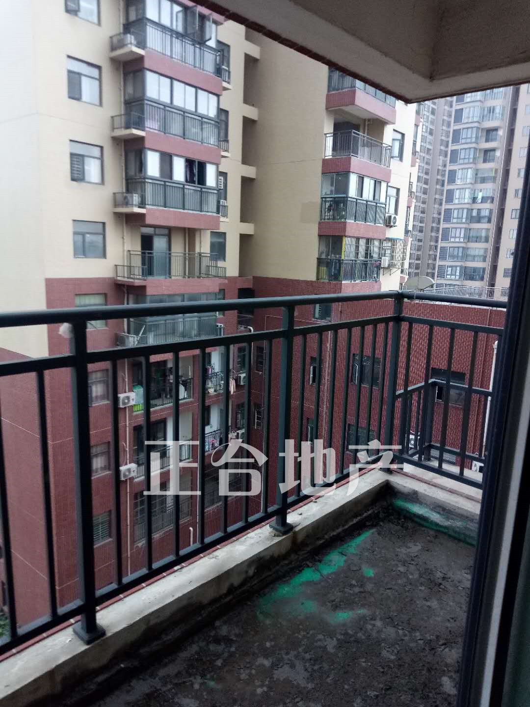 上苑一品现房，楼层好，不动产在手，可按揭！