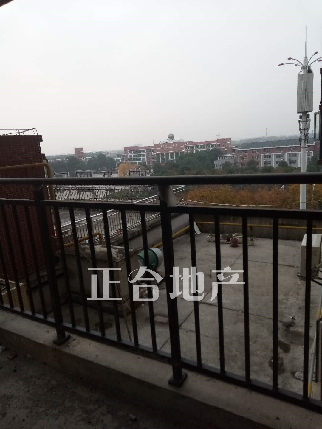 上苑一品现房，楼层好，不动产在手，可按揭！