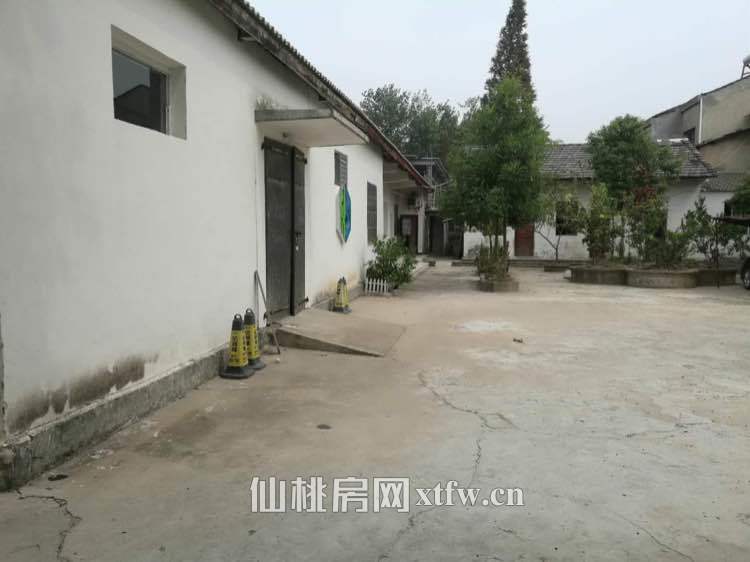 好地段厂房仓库出租