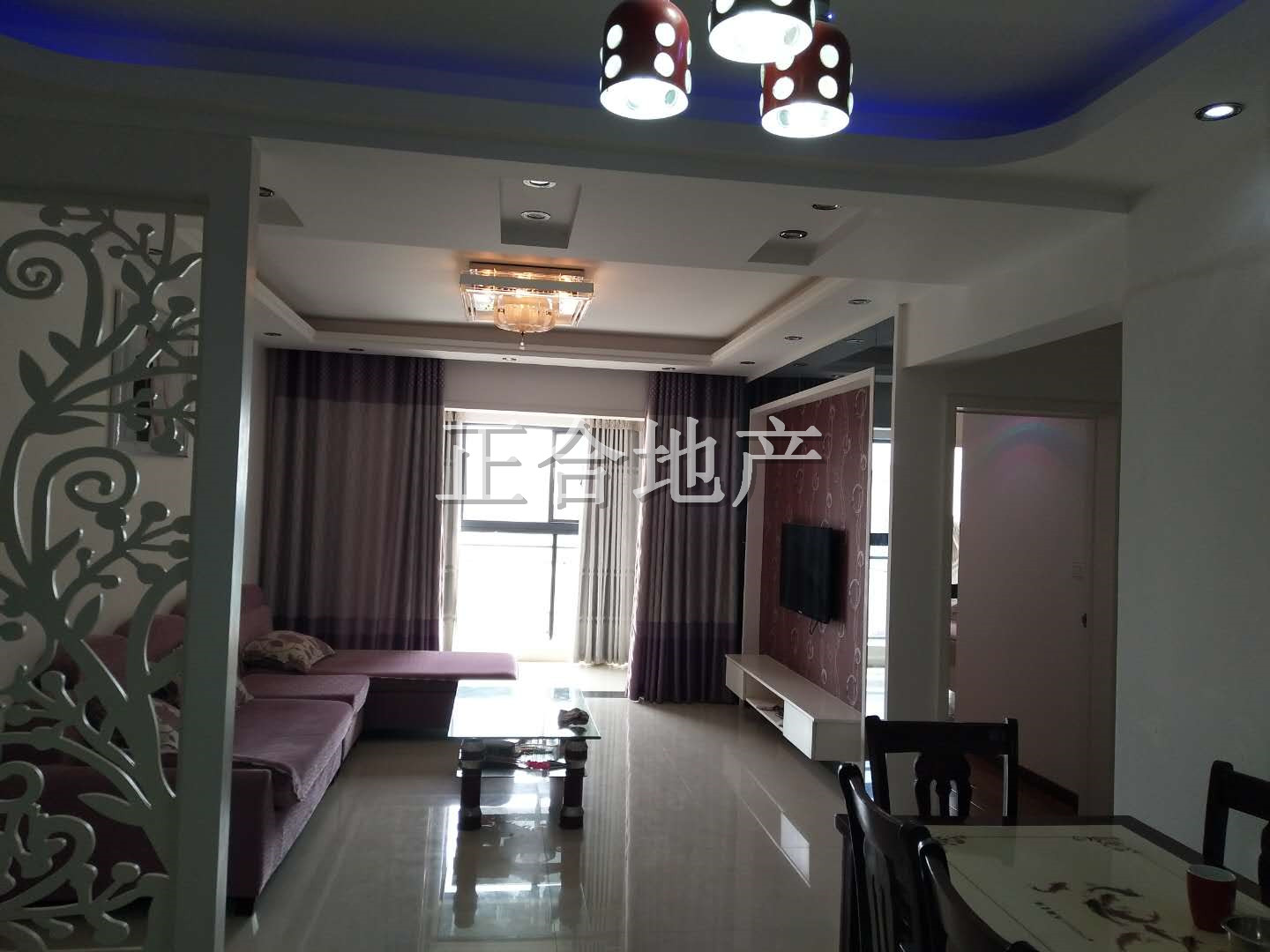 福星城精装二房，证件齐全，价格优！