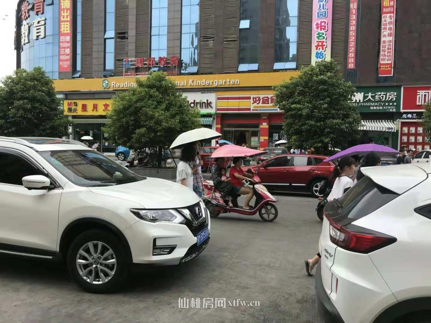 一中对面上苑一品门面出售