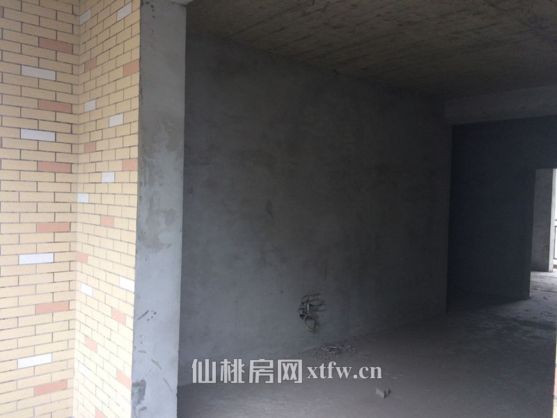 彭场格兰御景园毛坯好房