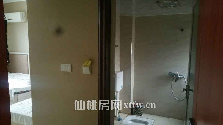 彭场宾馆出售100万