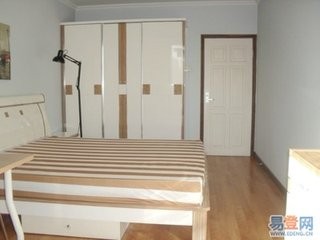 中百仓储后（宾馆式）单间出租