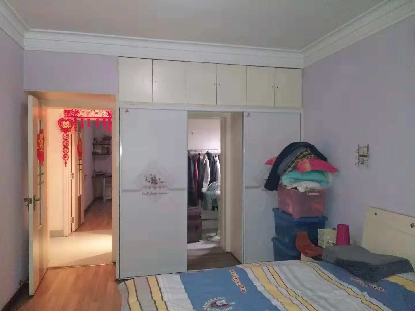 毅德园精装现房，价格美丽，证件齐全！