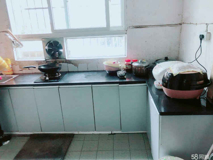 仁和桥私房出售（门面房）