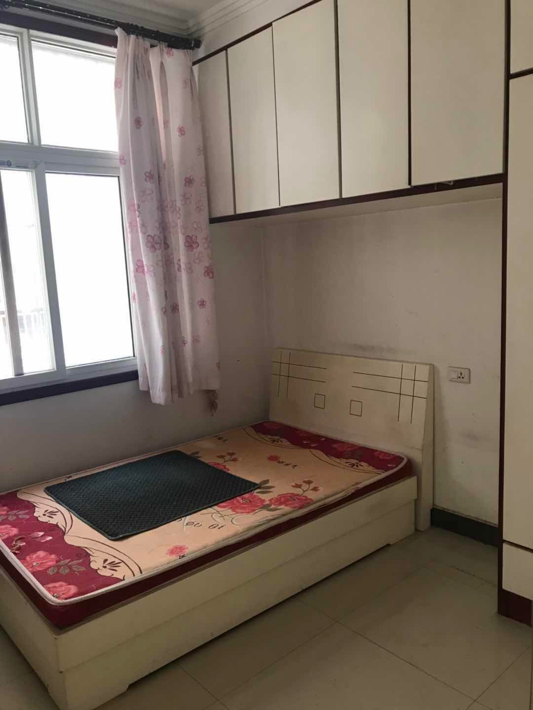 世北春花园精装 房出售