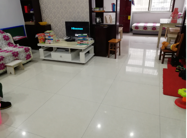 沙嘴菜场附近二室二厅商品房出租