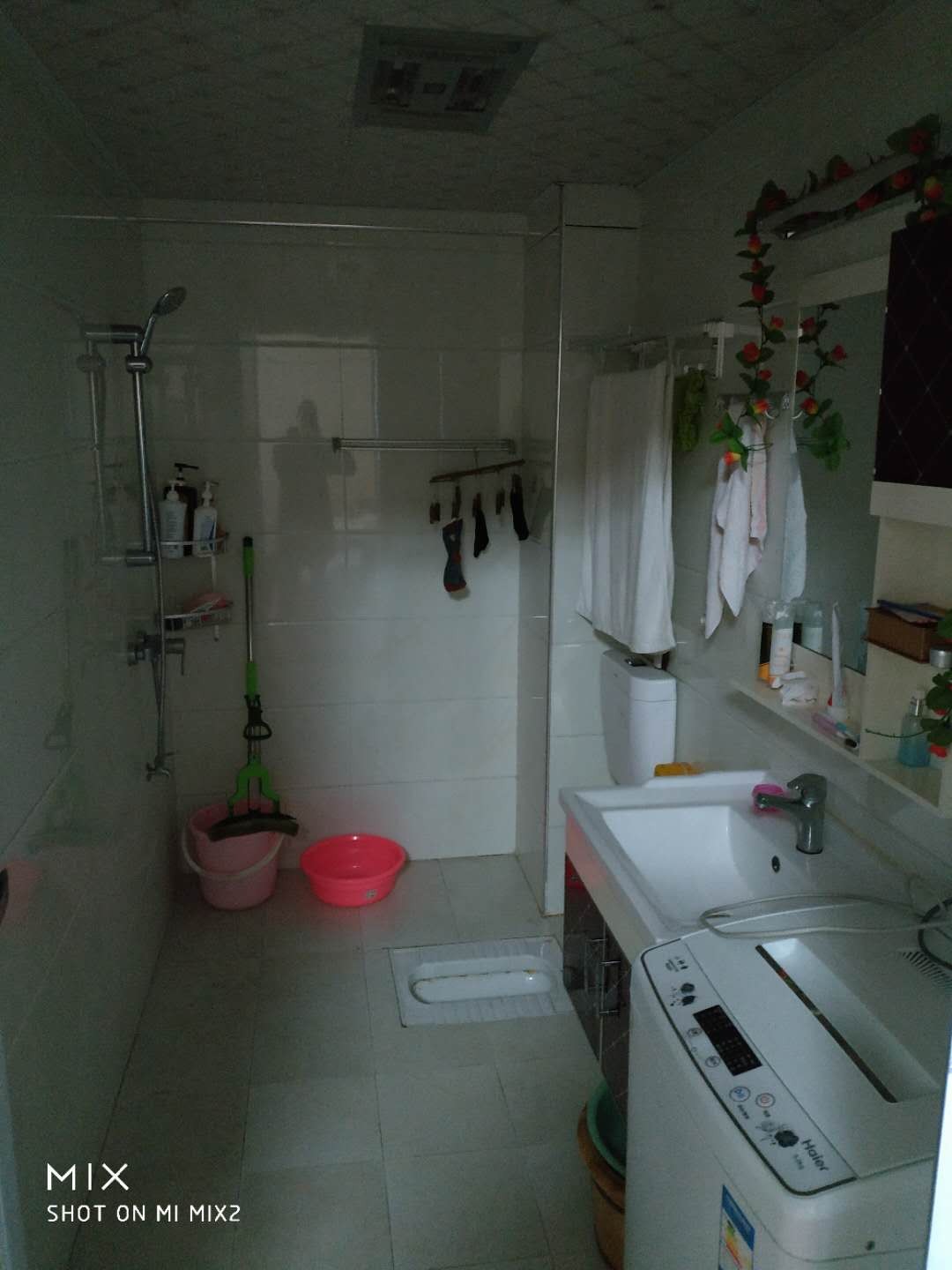 交通方便， 毗邻，适合居住的房子