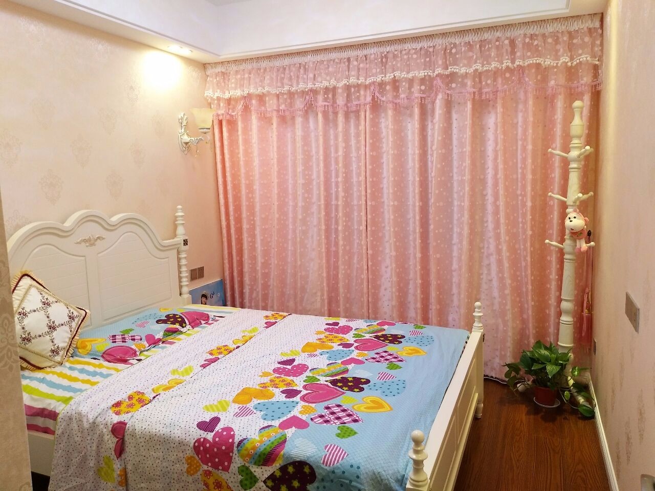 新街还建房 三居二厅 拎包可住  非诚勿扰