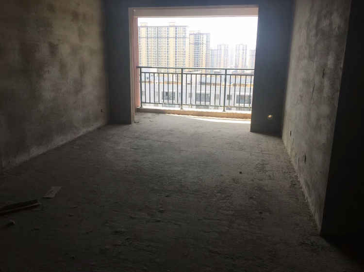 城南学区房(日月山庄电梯房)