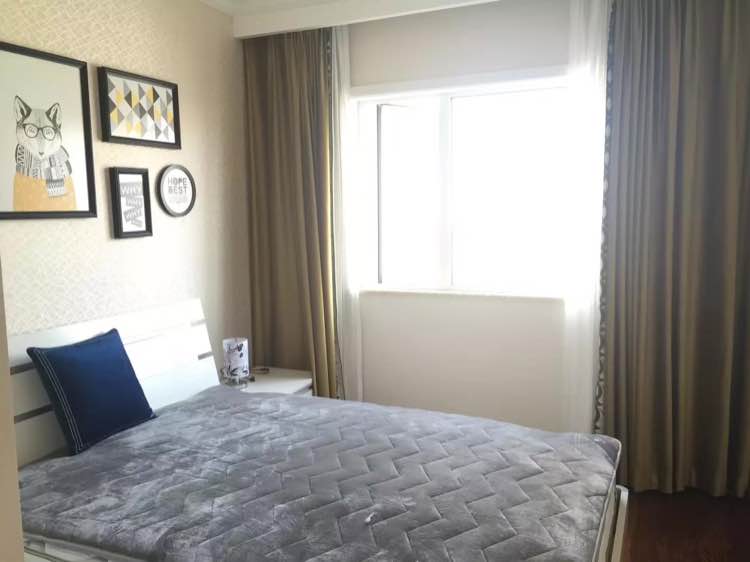 一手精装修地暖 房