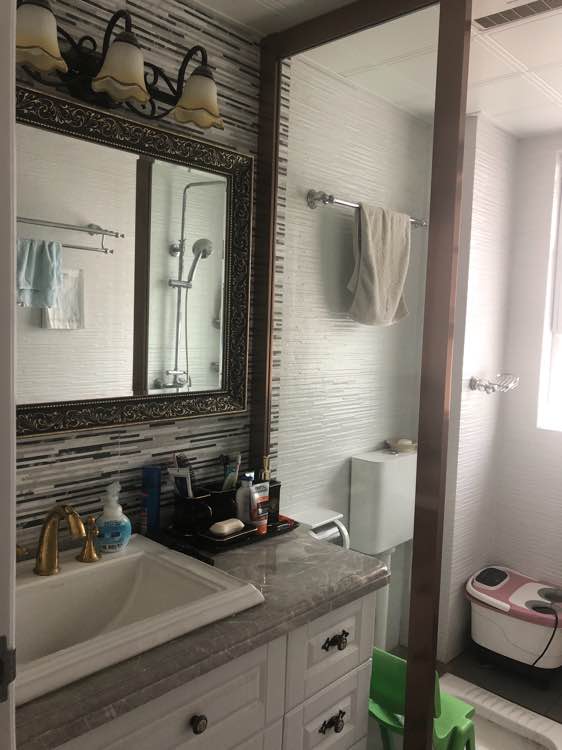 一手精装修地暖 房