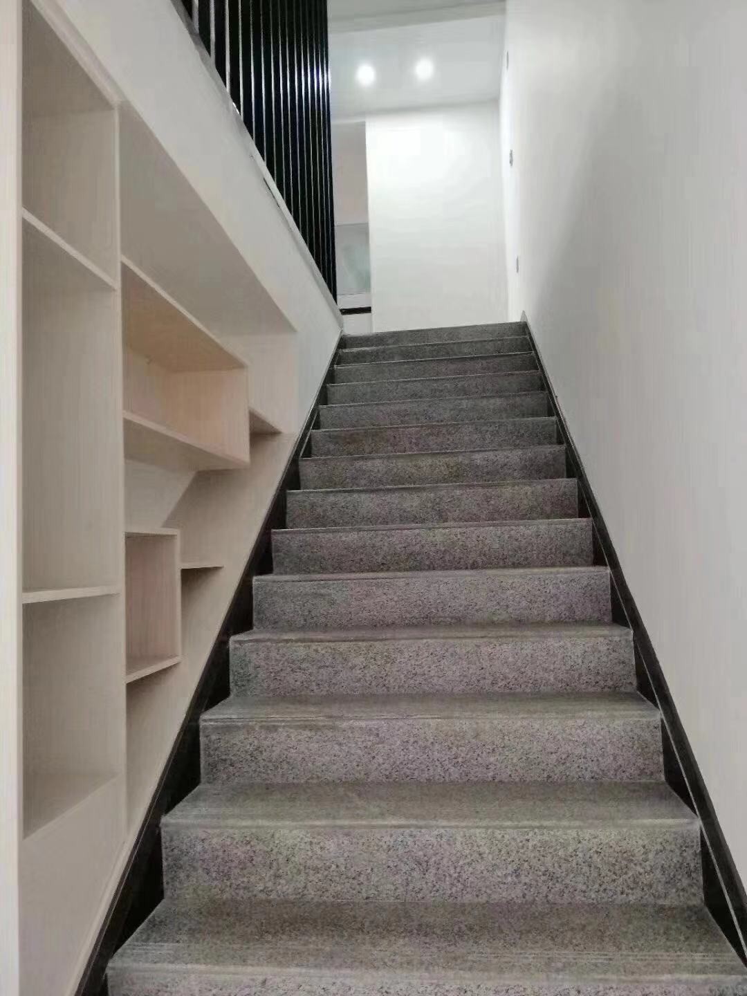 城东经济开发区 商业圈自带免费车位楼顶花园阳光房