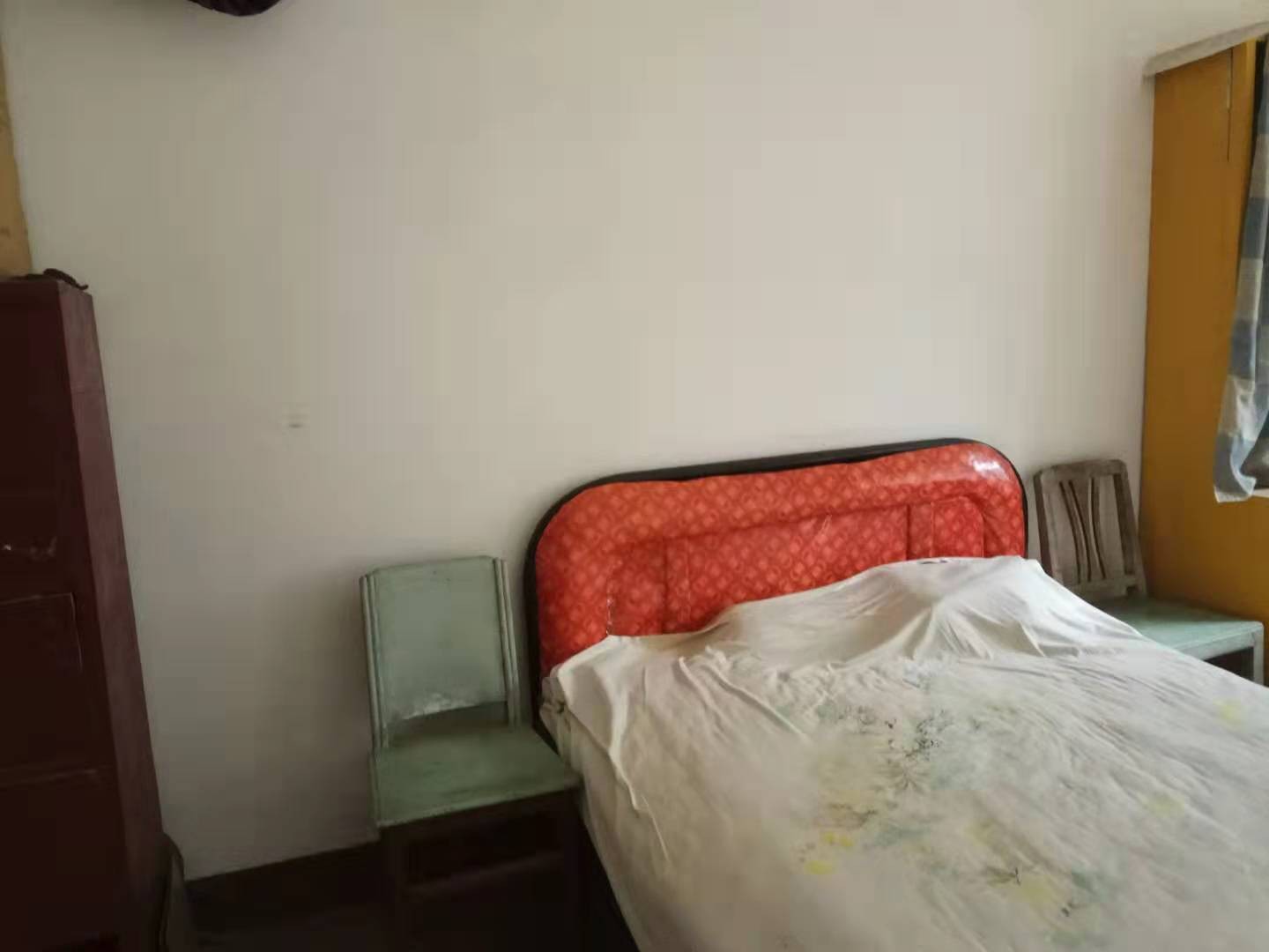 大洪小区 二室一厅一厨一卫 南北通透  便宜出租