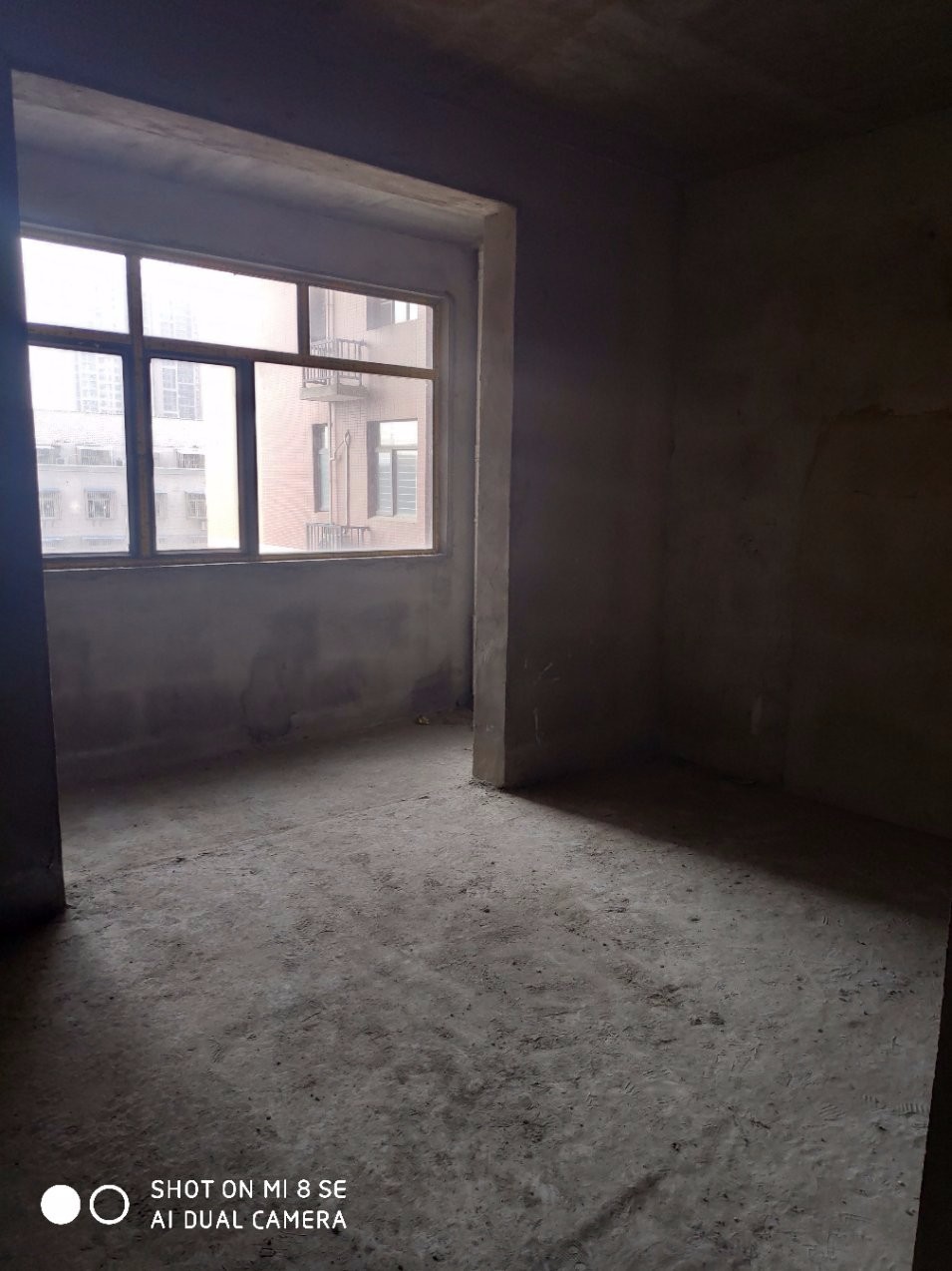 商城旁电梯小区！包过户