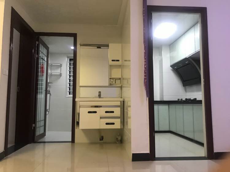 仙桃一中对面漫城林语出租