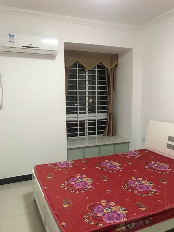 仙桃一中对面漫城林语出租