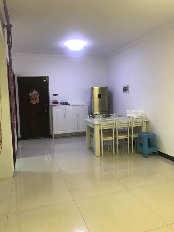 仙桃一中对面漫城林语出租