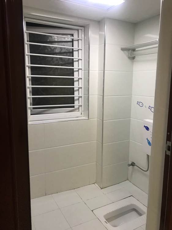 仙桃一中对面漫城林语出租