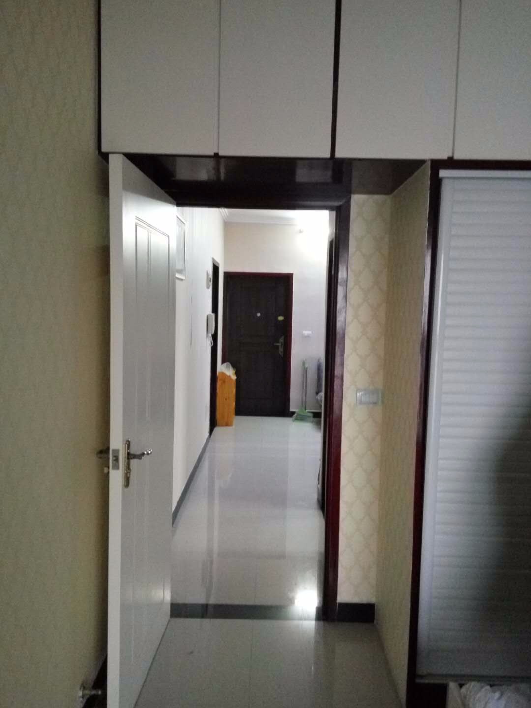 时代广场精装公寓出租